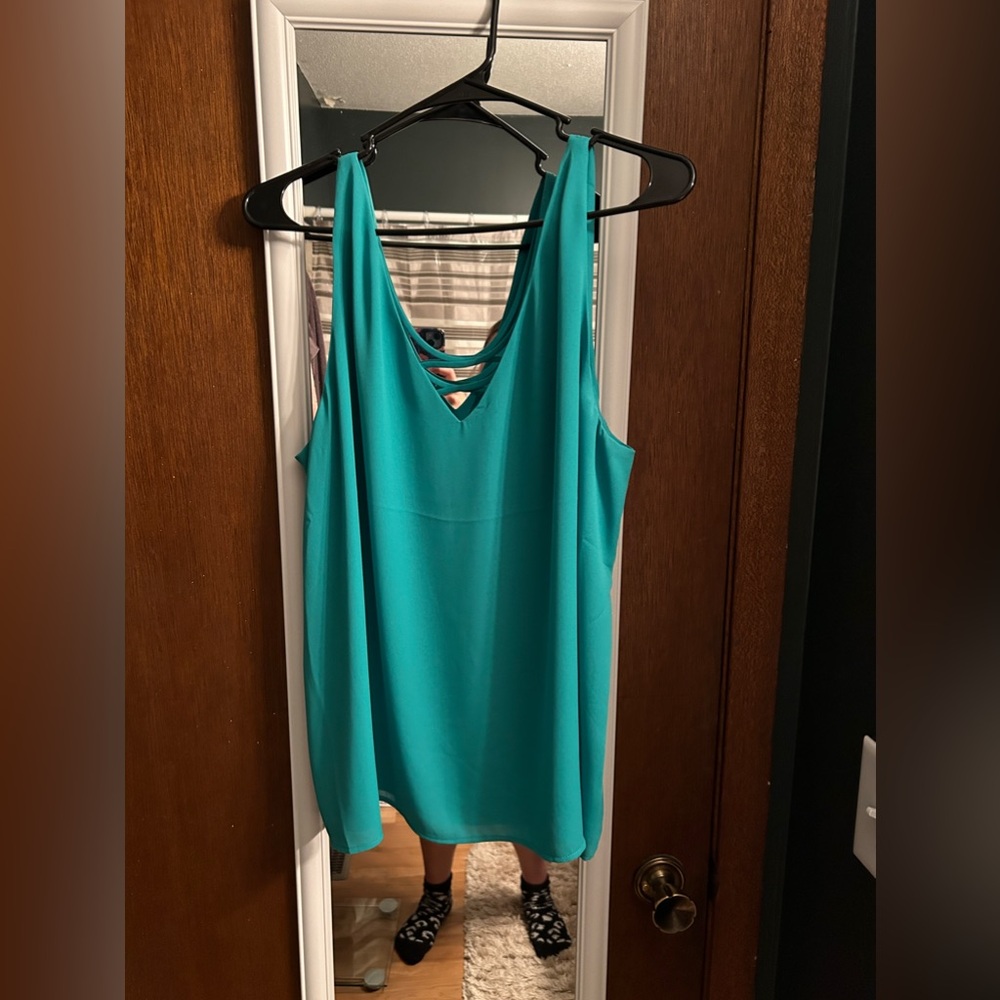 Green/ teal express tank top